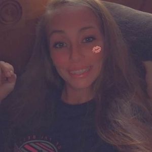 Meet your Posher, Dominique